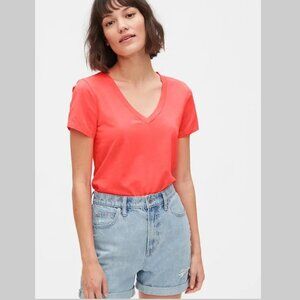 EUC GAP Short Sleeve V-Neck Tee T-shirt - Medium - Coral
